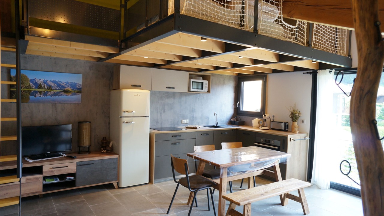 Photo of Kitchen in Thones