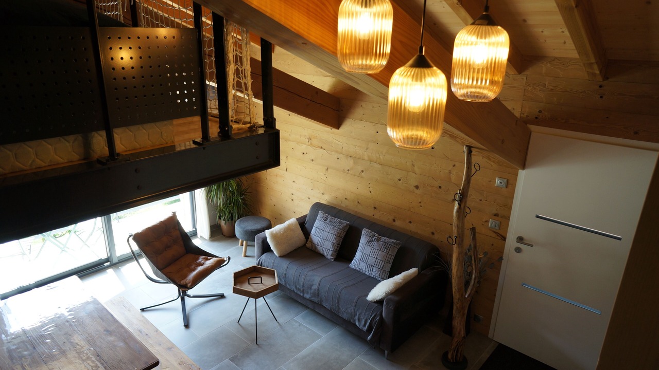 Photo of Livingroom in Thones