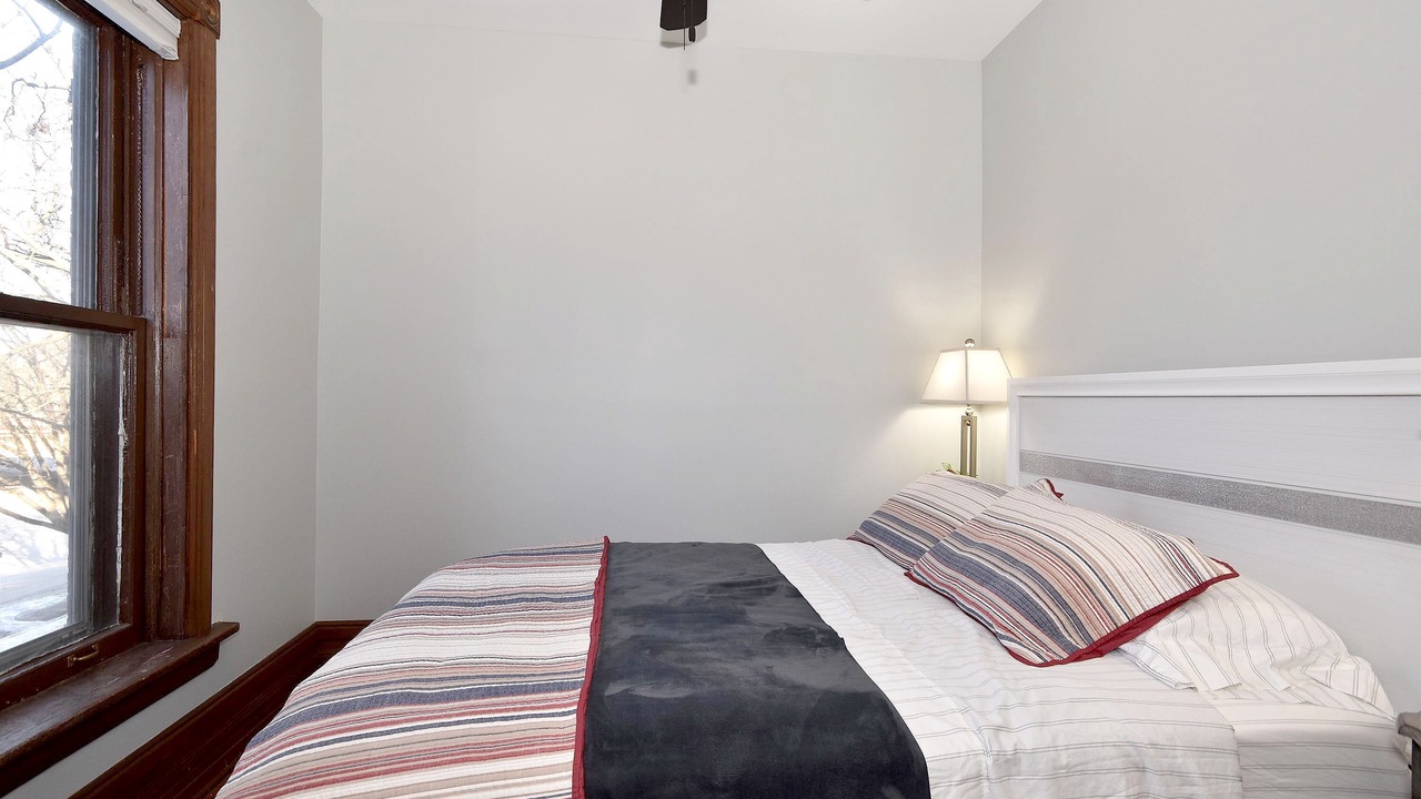 Photo of Bedroom in Oak Park