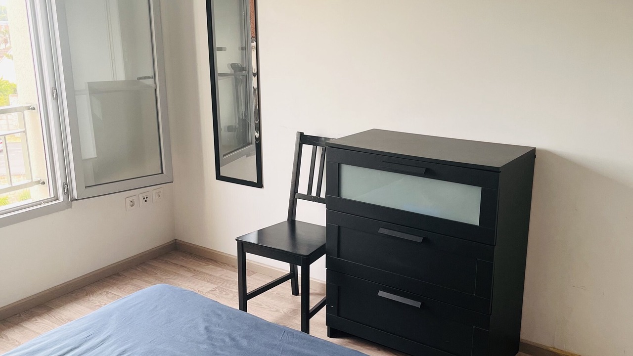 Photo of Bedroom in Beaumont-sur-Oise