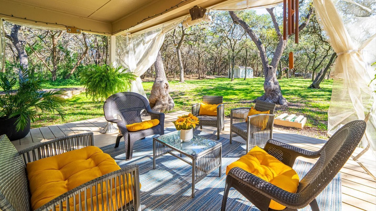 Photo of Patio Balcony in San Marcos