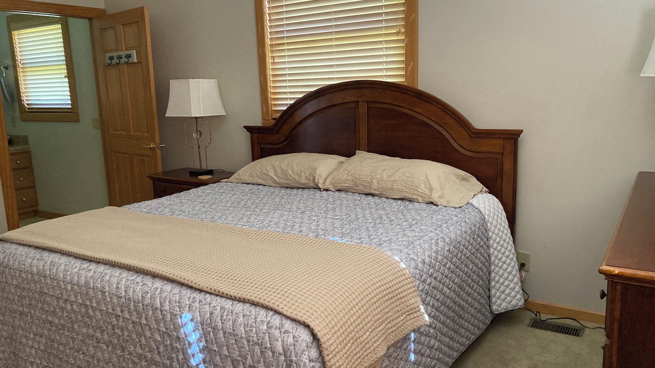 Photo of Bedroom in Cotter