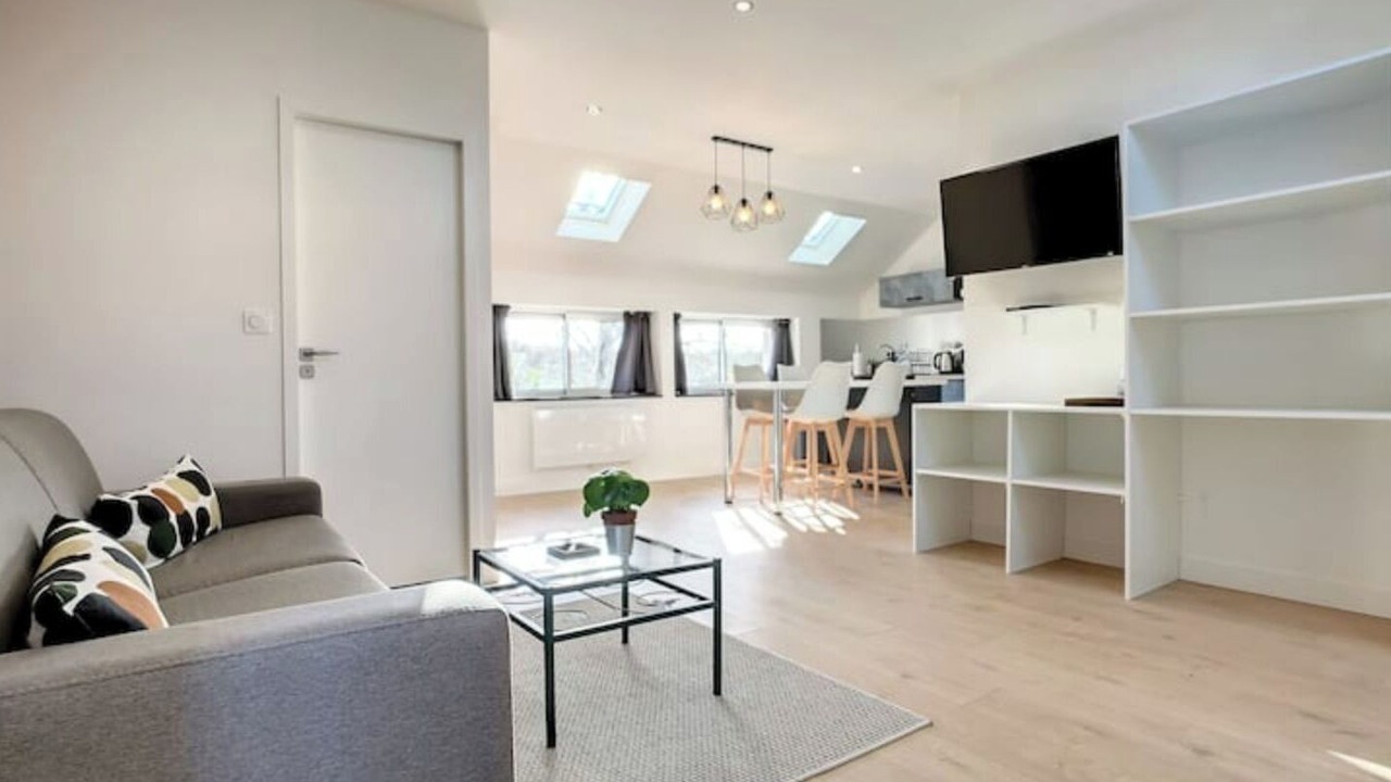 Photo of Livingroom in St-Meme-le-Tenu