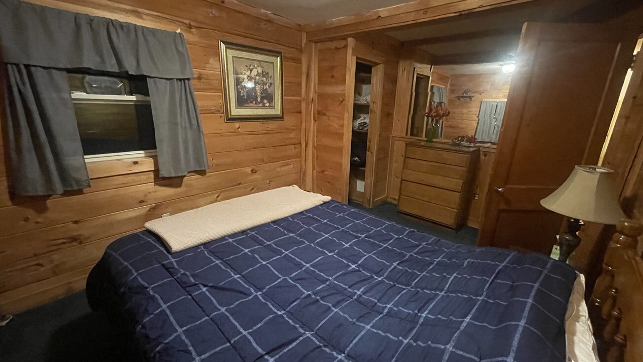 Photo of Bedroom in Limestone