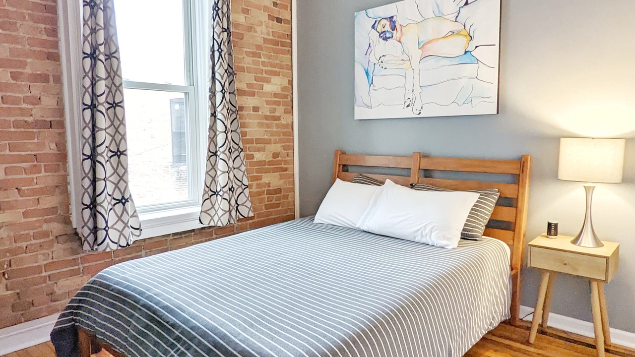 Photo of Bedroom in Bay City