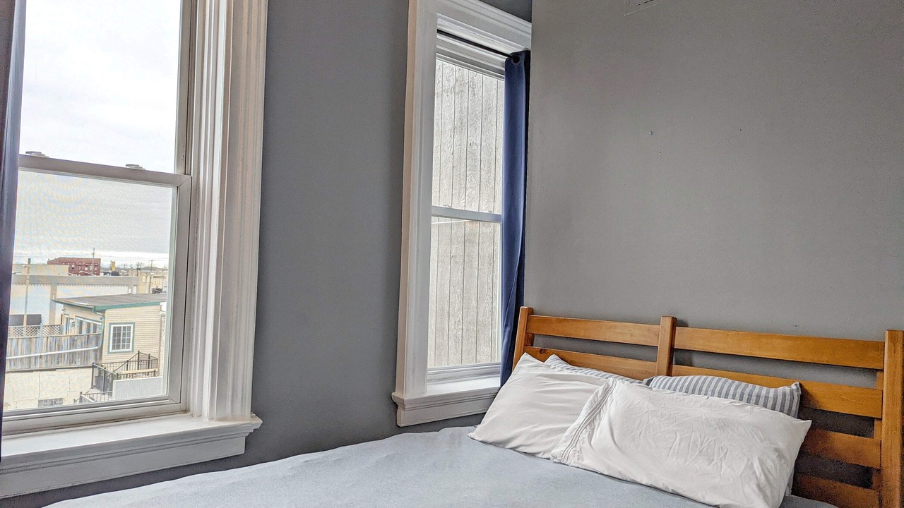 Photo of Bedroom in Bay City