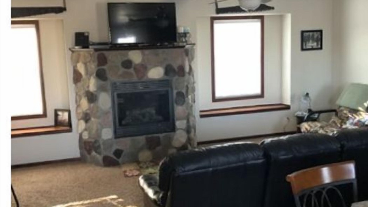 Photo of Livingroom in Wakefield