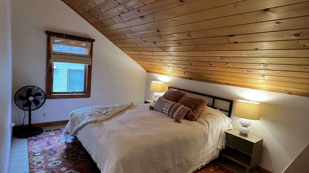 Photo of Bedroom in Ludlow