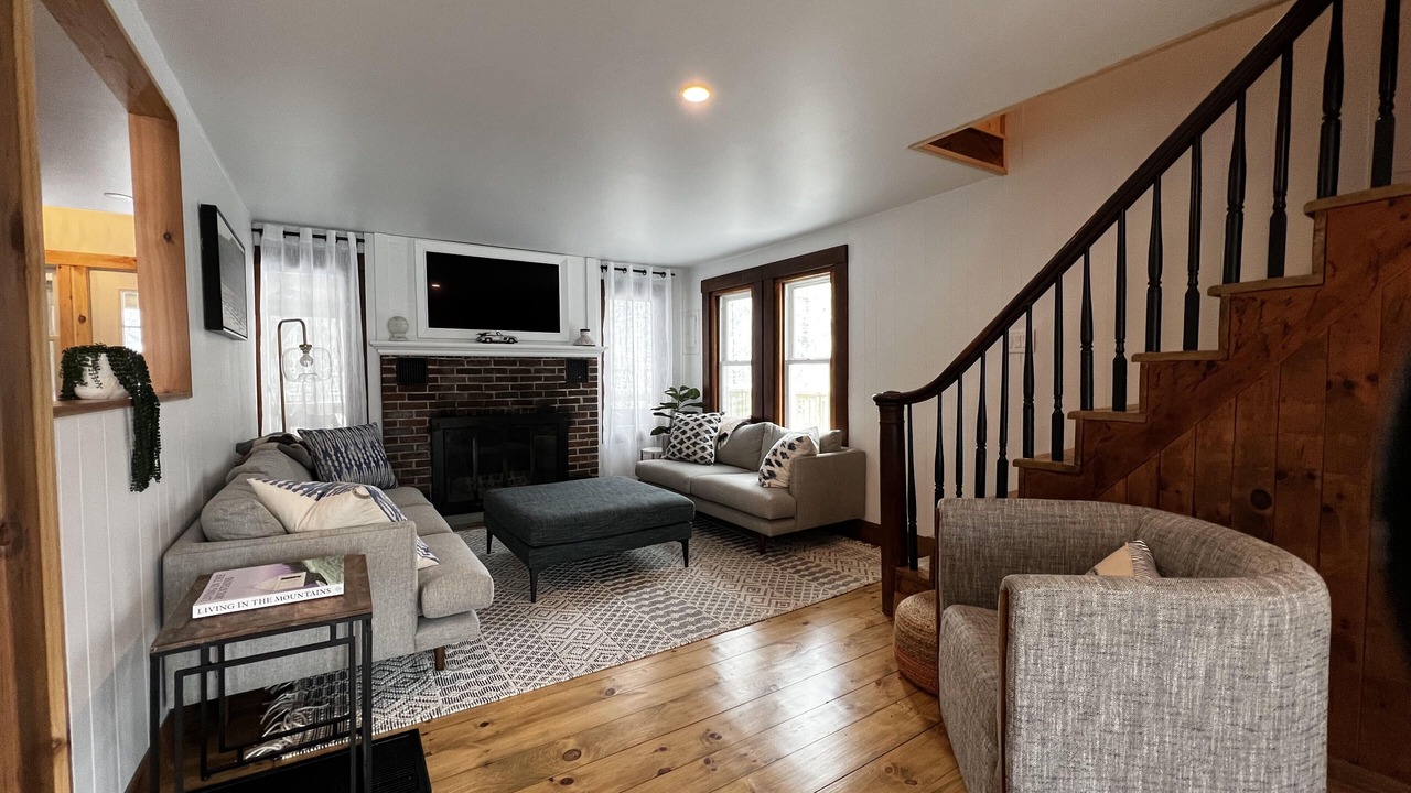 Photo of Livingroom in Ludlow