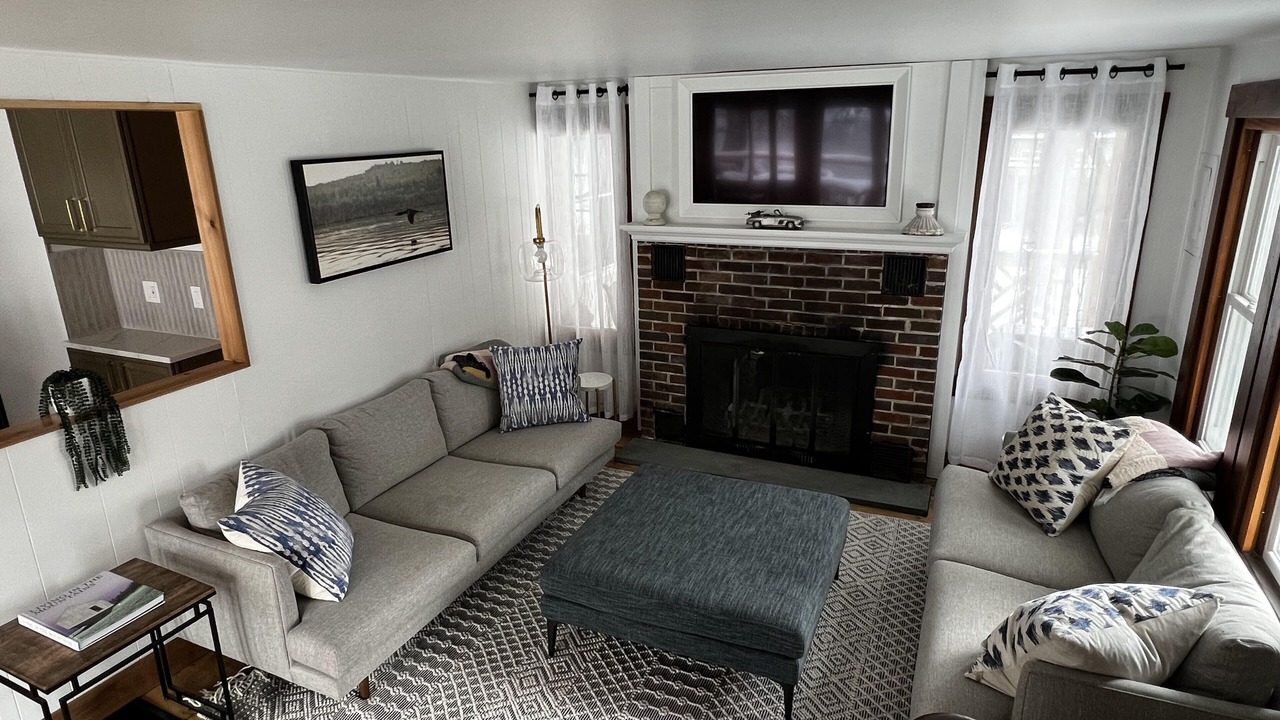 Photo of Livingroom in Ludlow