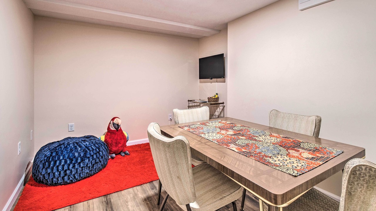 Photo of Bedroom in Normal