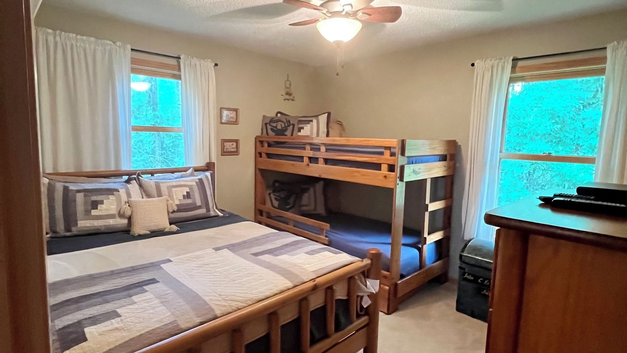 Photo of Bedroom in Northome