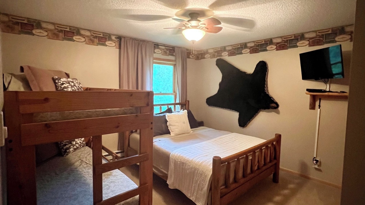 Photo of Bedroom in Northome