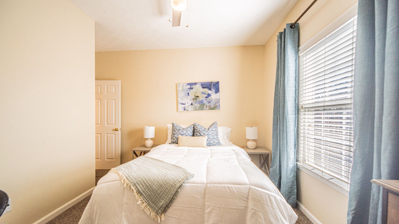 Photo of Bedroom in Grand Rivers