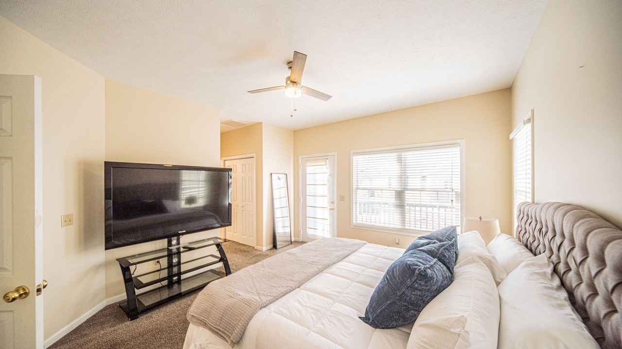 Photo of Bedroom in Grand Rivers