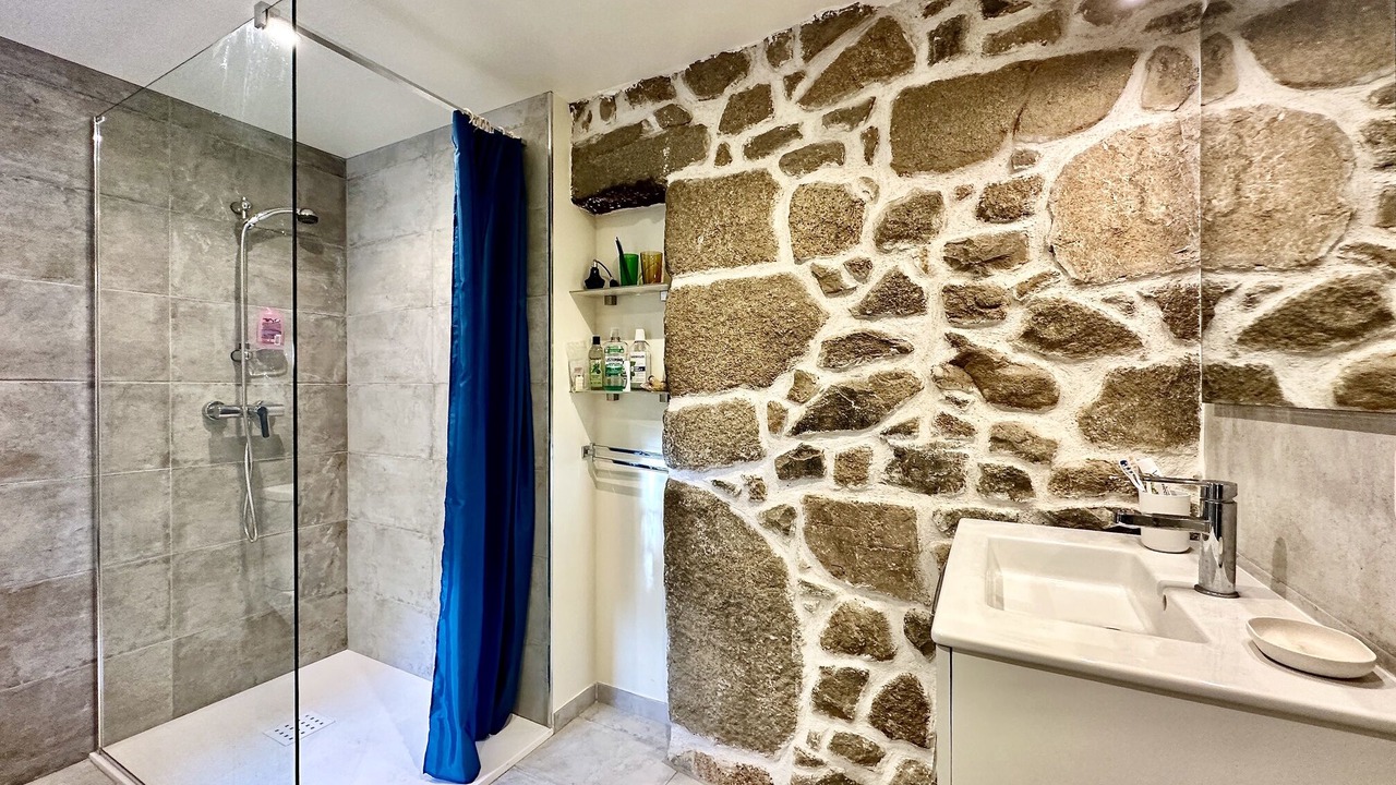 Photo of Bathroom in Sari-d'Orcino