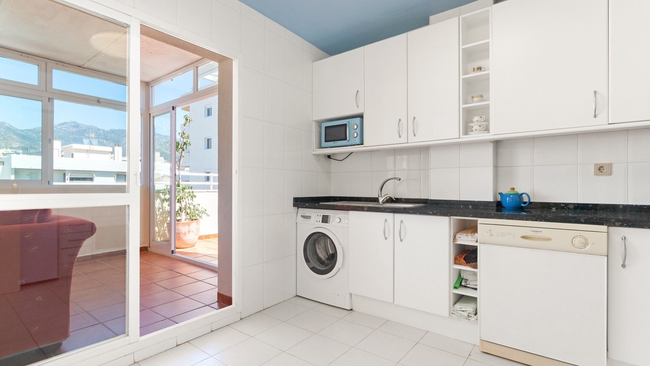 Photo of Kitchen in Marbella Seafront Promenade