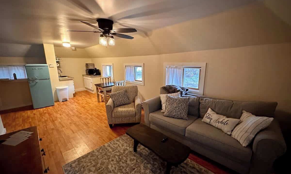 Photo of Livingroom in Proctorsville