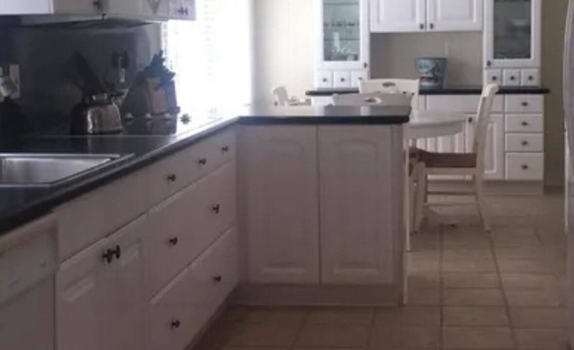 Photo of Kitchen in Wall