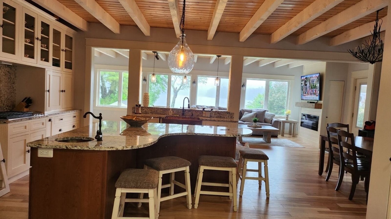 Photo of Others in Naples