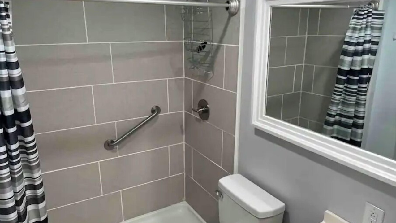 Photo of Bathroom in Moss