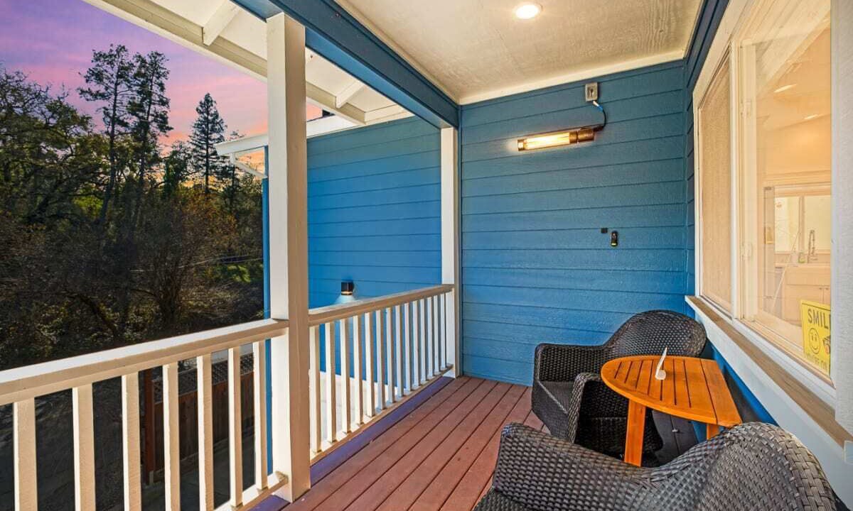 Photo of Patio Balcony in Forestville