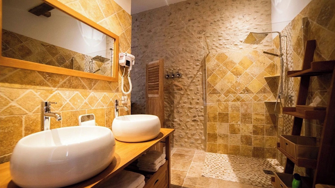 Photo of Bathroom in Valensole