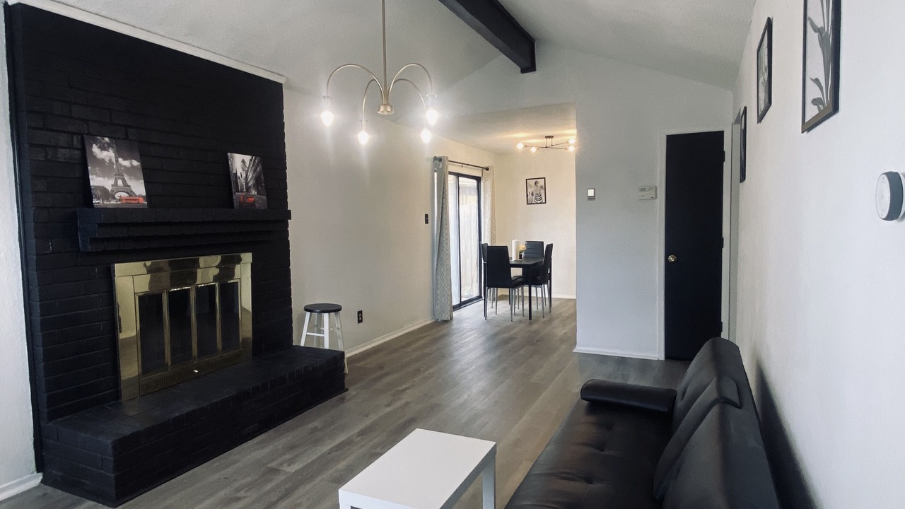 Photo of Livingroom in Fort Worth