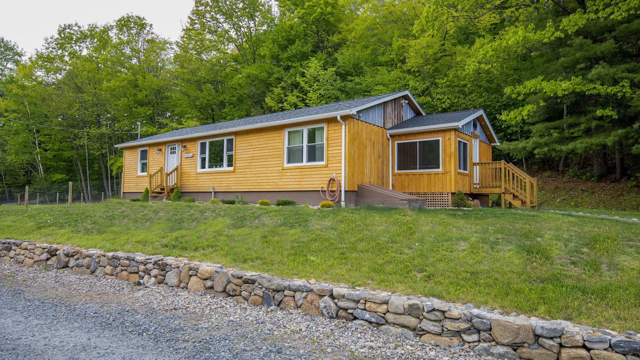 Photo of Outdoor in Mayfield