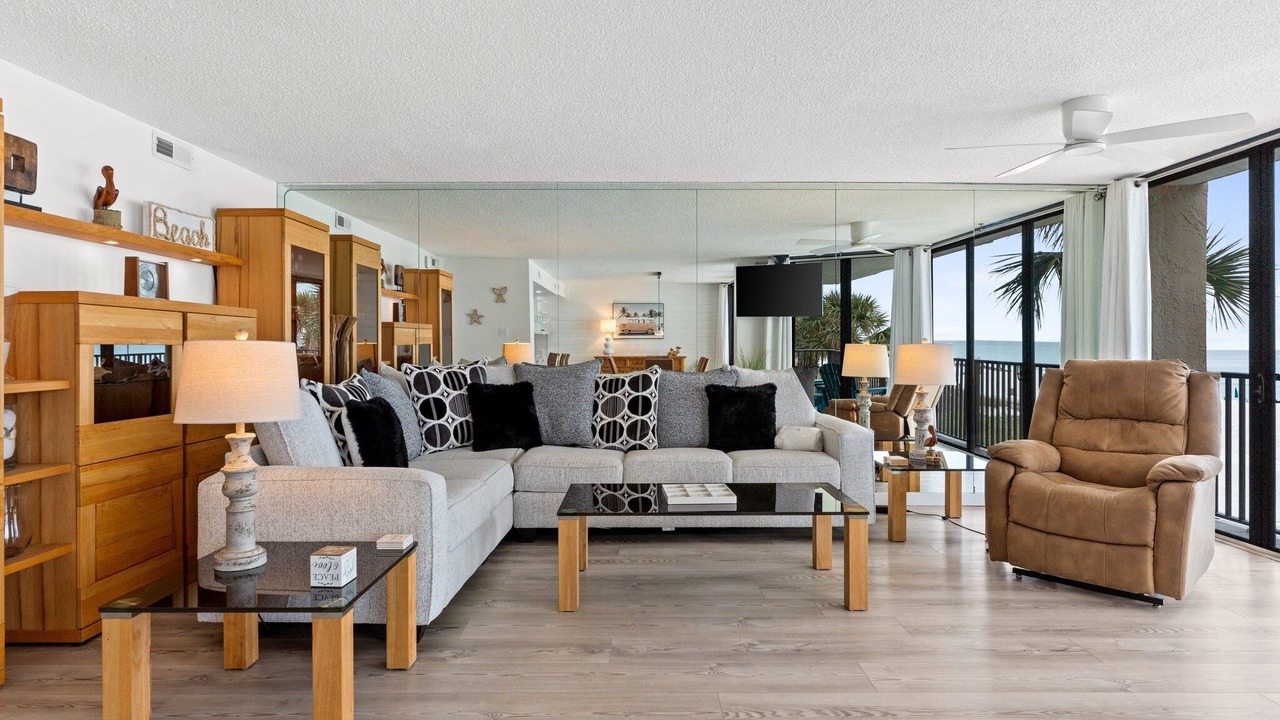 Photo of Livingroom in Gulf Lagoon Beach