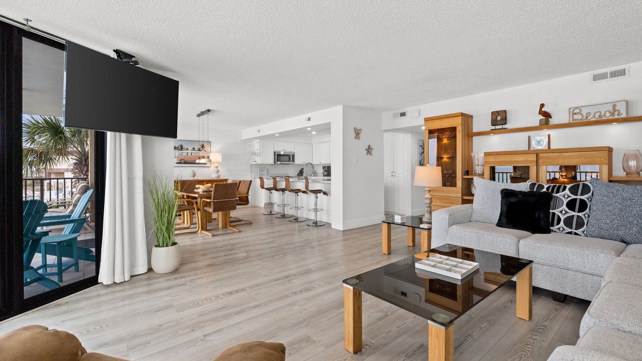 Photo of Livingroom in Gulf Lagoon Beach