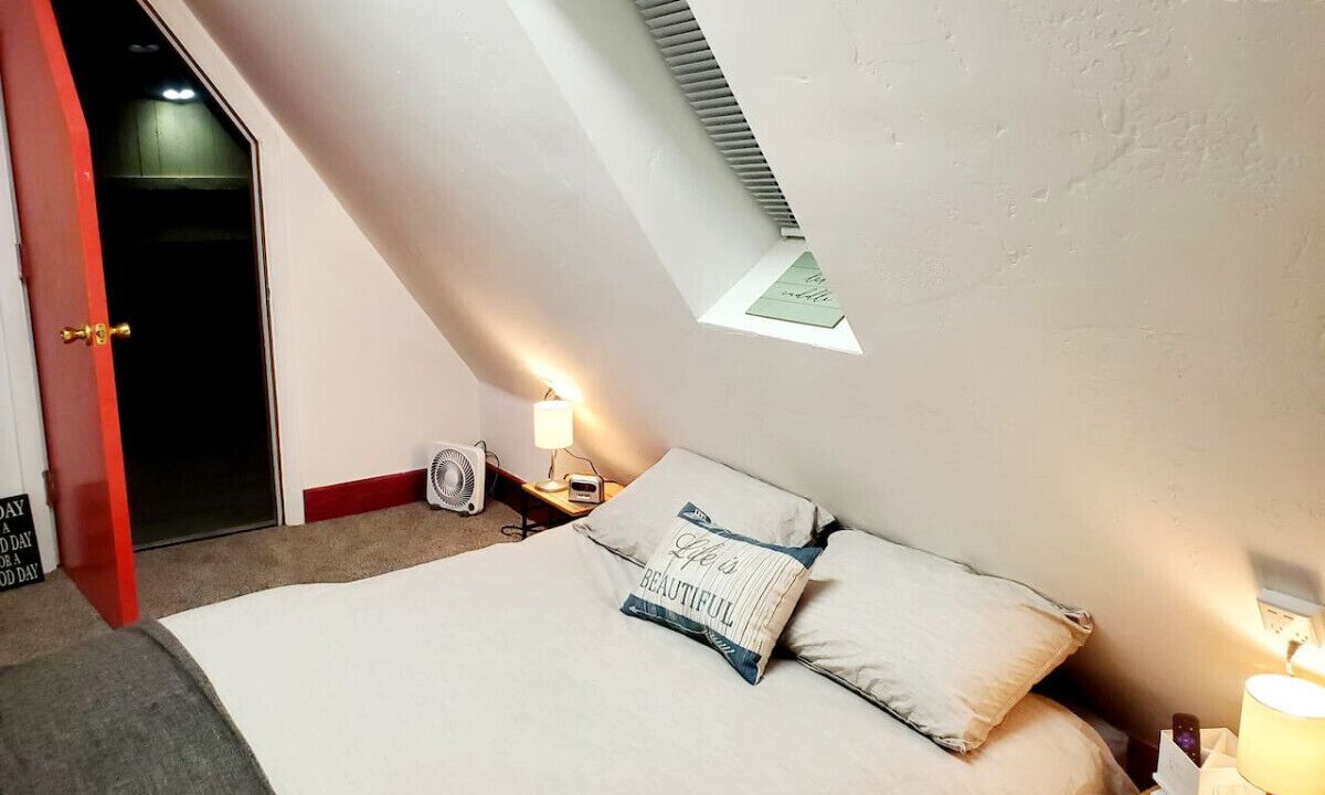 Photo of Bedroom in Glenwood Springs