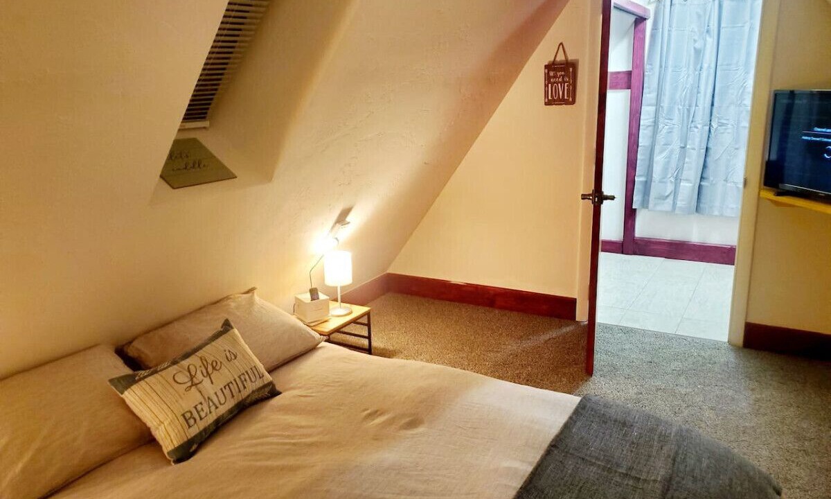 Photo of Bedroom in Glenwood Springs