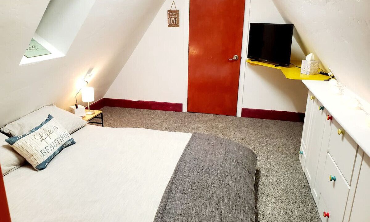 Photo of Bedroom in Glenwood Springs