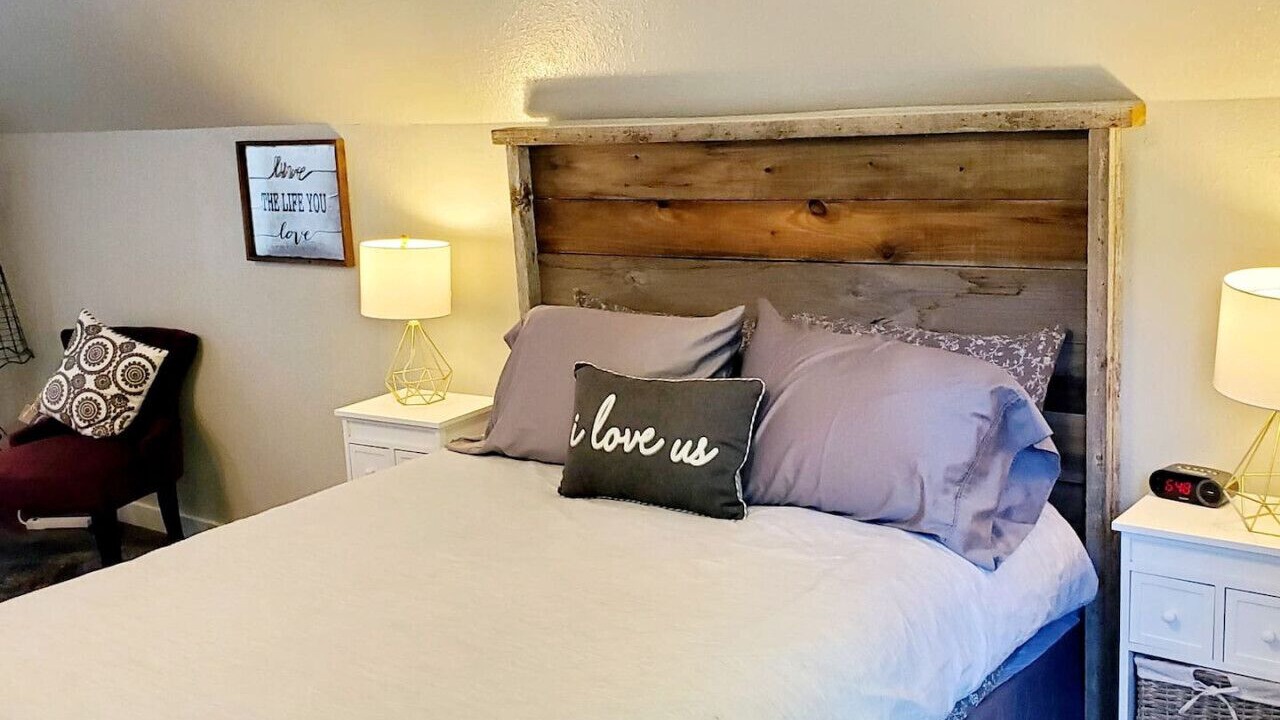 Photo of Bedroom in Glenwood Springs