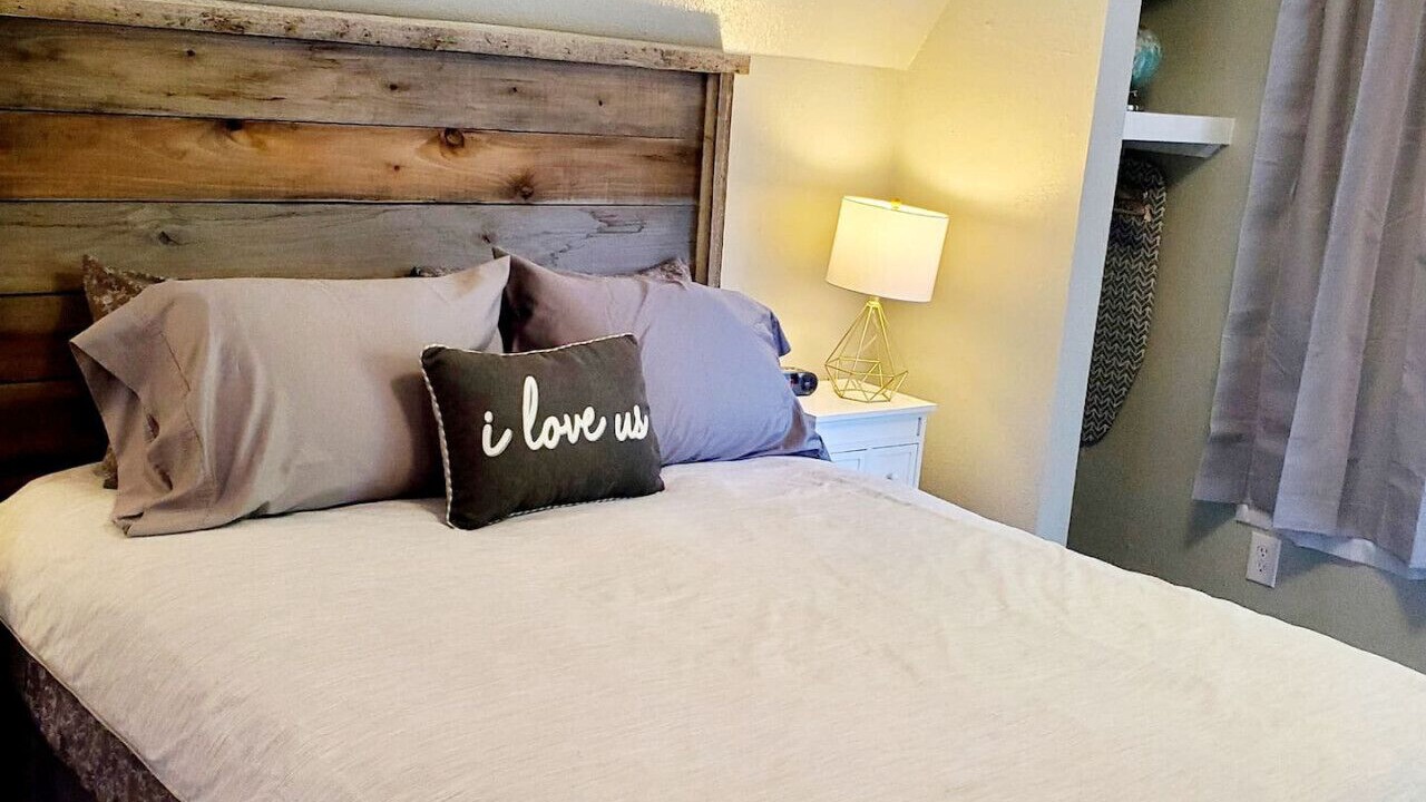 Photo of Bedroom in Glenwood Springs