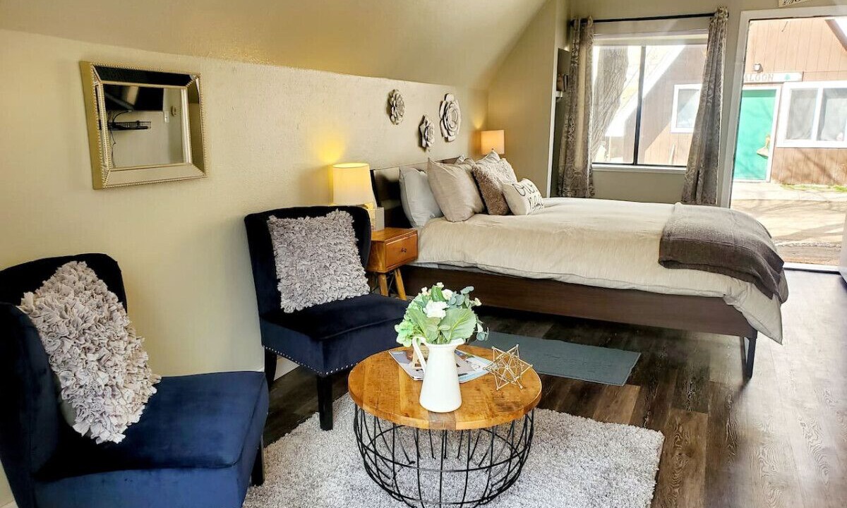 Photo of Bedroom in Glenwood Springs