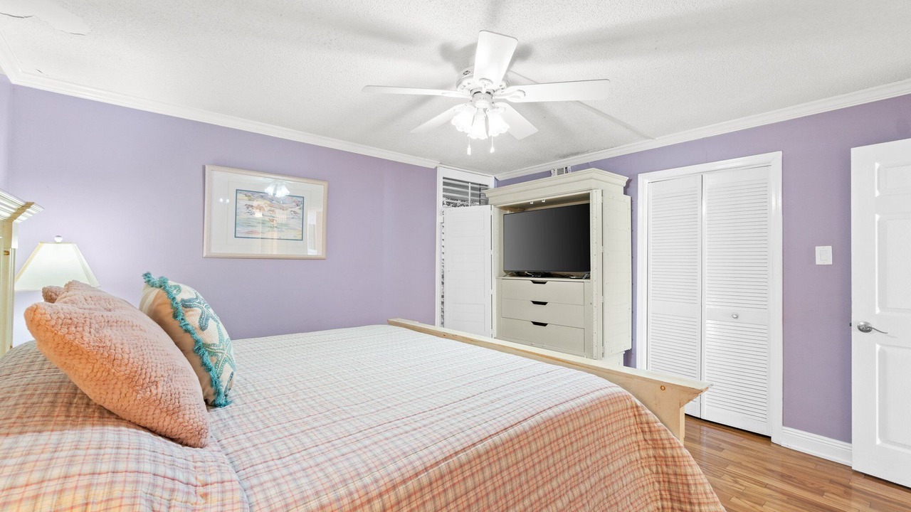 Photo of Bedroom in Gulf Lagoon Beach