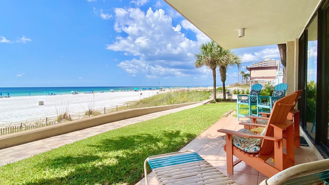 Photo of Patio Balcony in Gulf Lagoon Beach