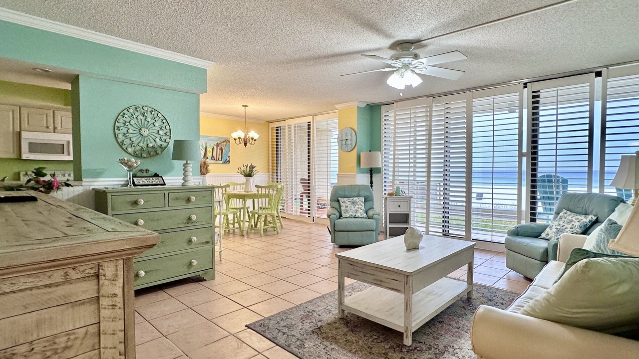 Photo of Livingroom in Gulf Lagoon Beach