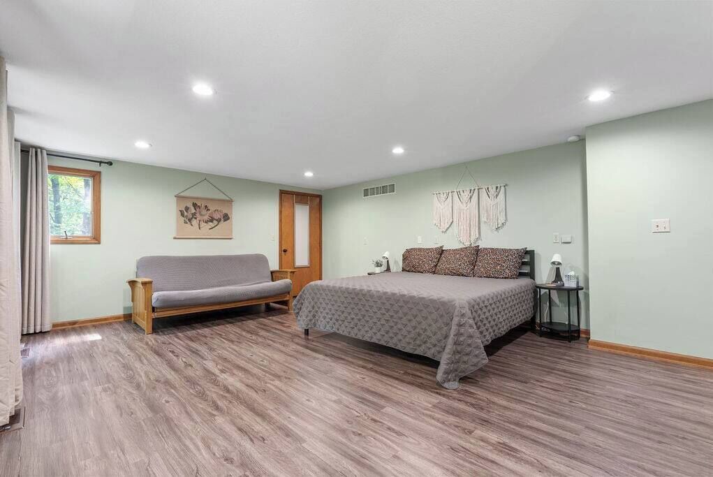 Photo of Bedroom in Johnson County