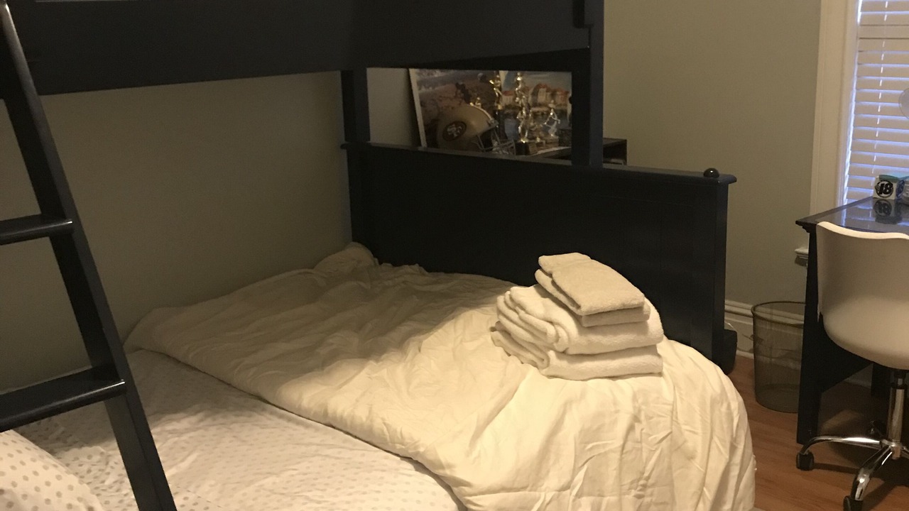 Photo of Bedroom in Alameda