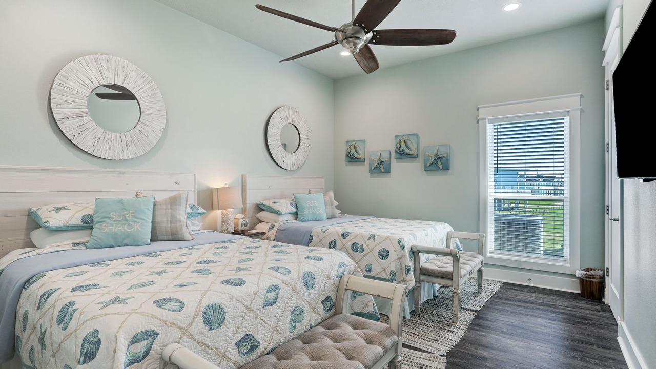 Photo of Bedroom in Port Bolivar