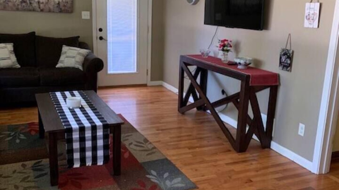 Photo of Livingroom in Saginaw