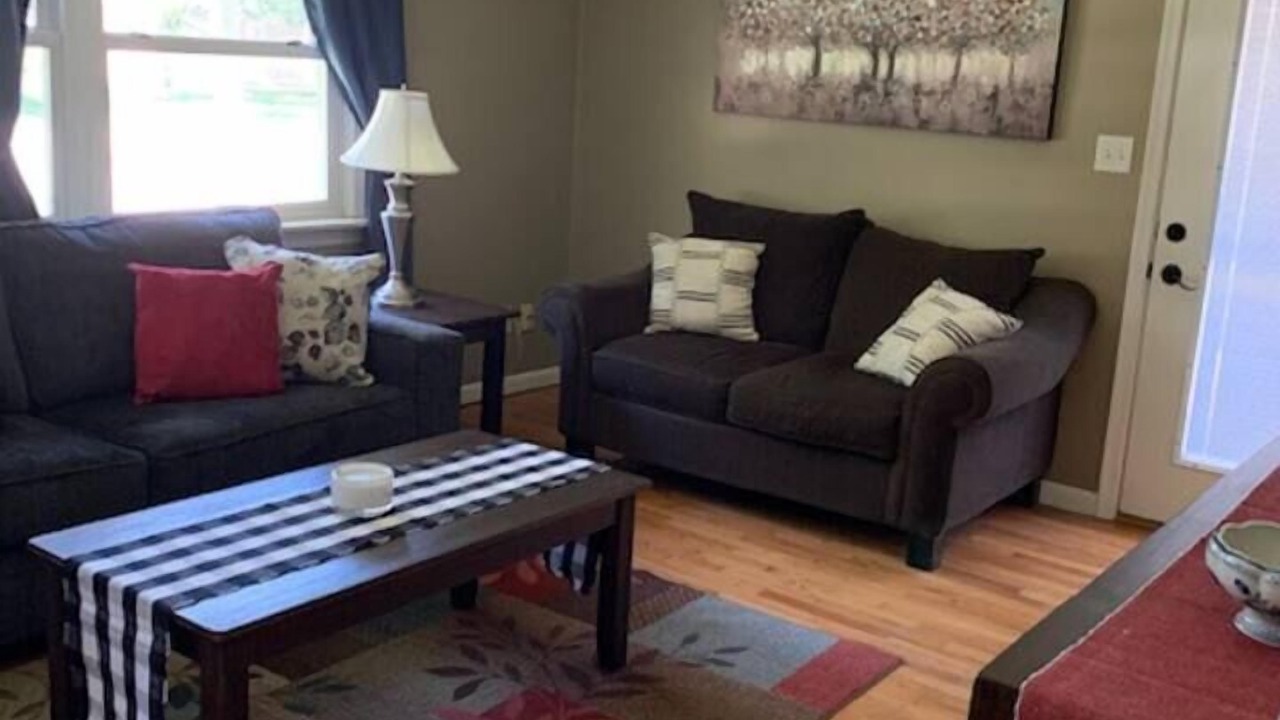 Photo of Livingroom in Saginaw