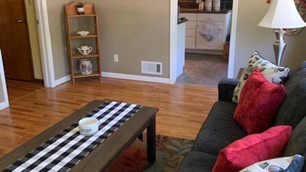 Photo of Livingroom in Saginaw