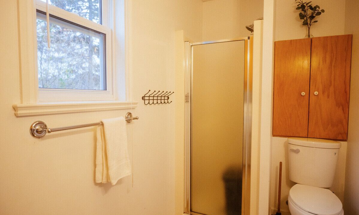 Photo of Bathroom in Saint-Tite-des-Caps