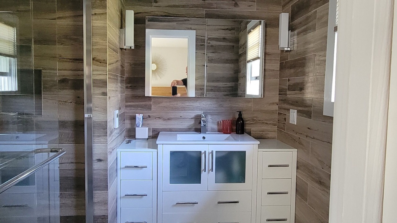 Photo of Bathroom in Mattituck