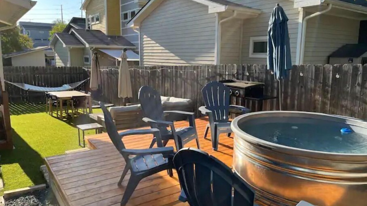 Photo of Patio Balcony in Foster Heights