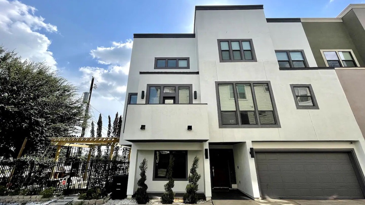 Photo of Outdoor in Midtown